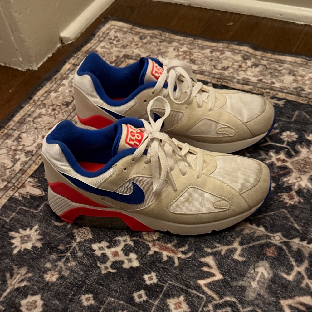 Nike Athletic Shoes White Blue Red